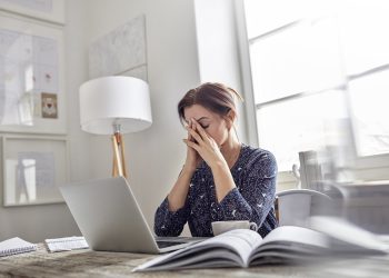 Stress no Trabalho | YogaLounge