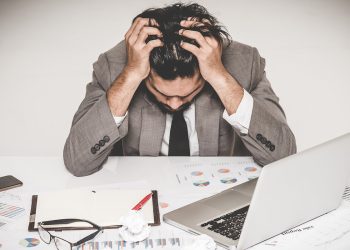 Quais são os Profissionais que Demonstram Interesse em Formação em Saúde Mental? | YogaLounge