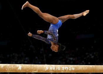 Simone Biles | YogaLounge