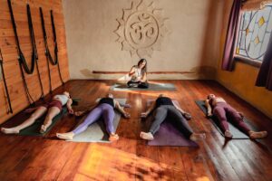 Featured image for: Yoga para a Criatividade: Desbloquear o Potencial Artístico Através do Movimento