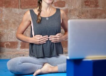 Featured image for: Ser professor de yoga: como iniciar uma carreira do zero