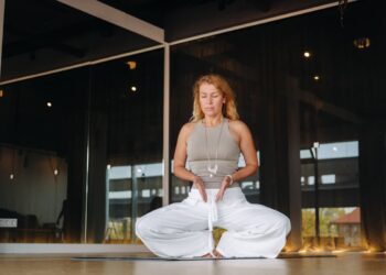 Featured image for: 6 Retiros de Yoga com Enfoque em Mindfulness com Yogalounge.pt