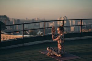 Featured image for: Os Benefícios das Férias de Yoga no Inverno (e Destinos Quentinhos)